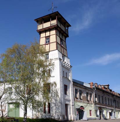 the town of Tutaev. Fire tower, the beginning of the 19th century the Architect is unknown