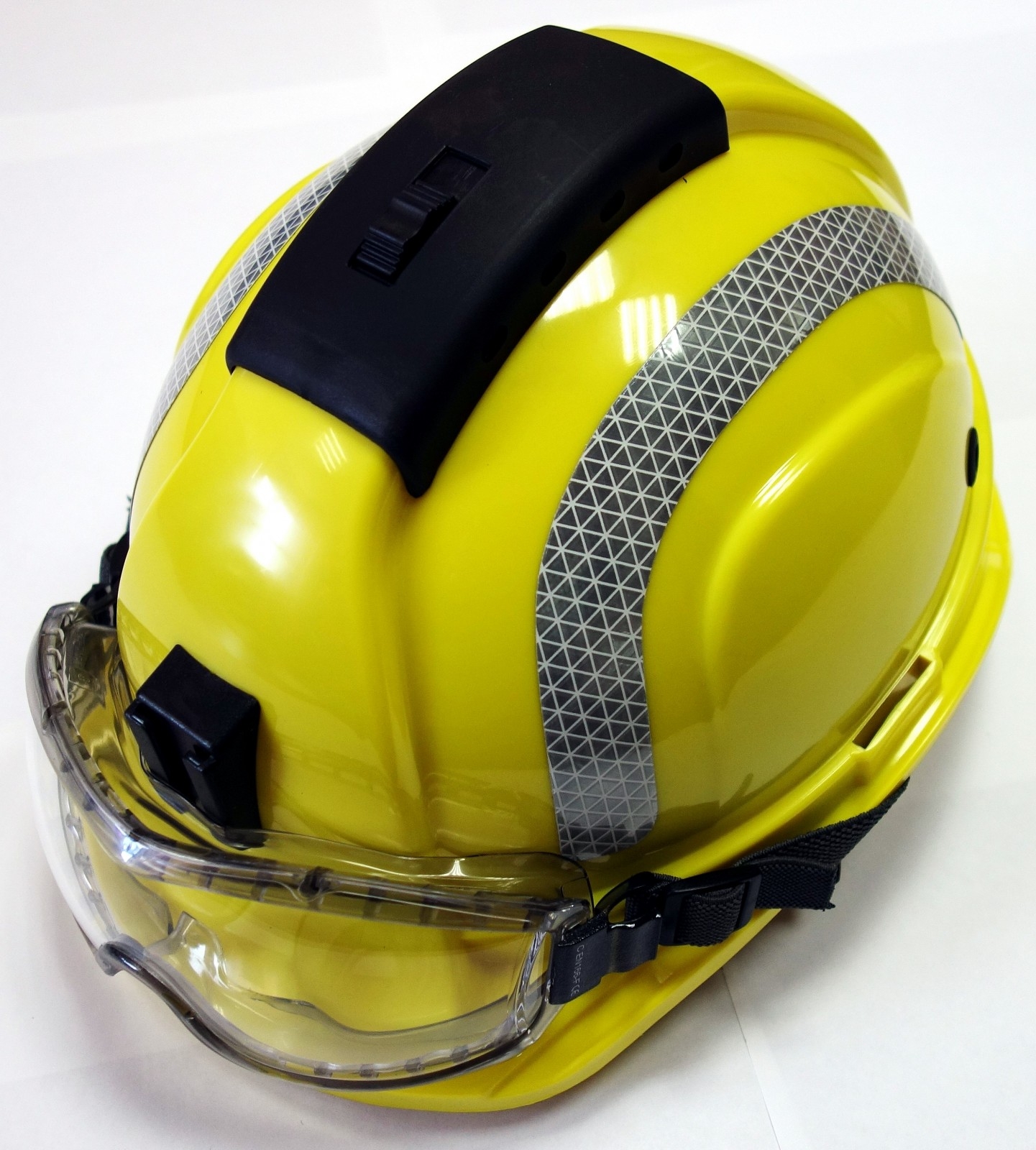 Protective helmet for rescuers TYTAN type HOT